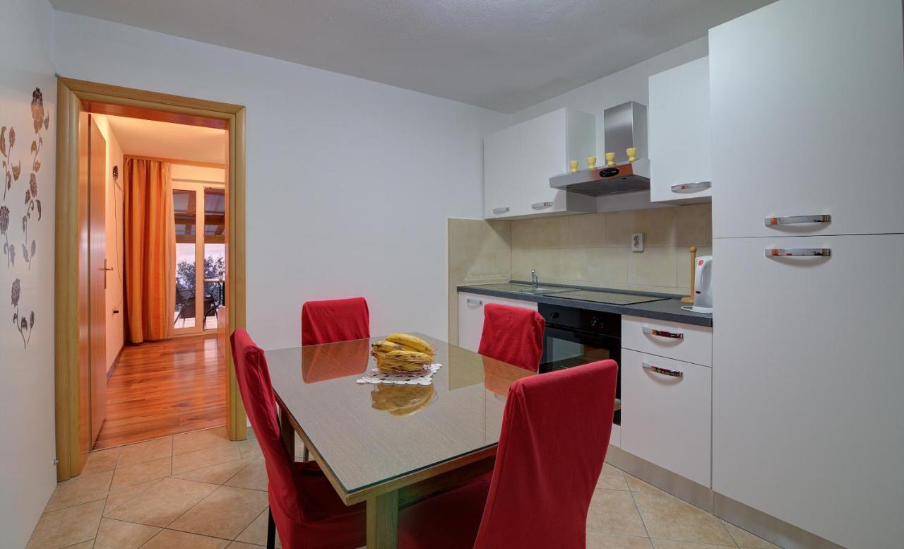 Apartments Lucia Senj 1 Extérieur photo