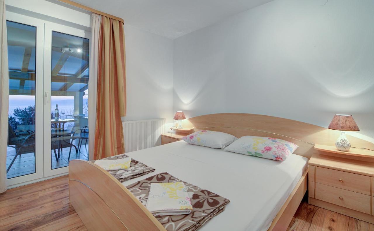 Apartments Lucia Senj 1 Extérieur photo