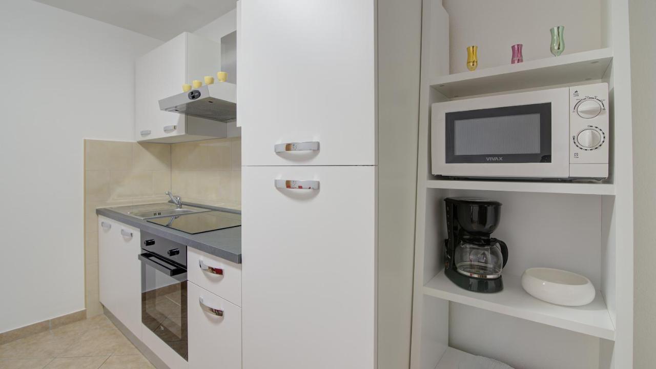 Apartments Lucia Senj 1 Extérieur photo